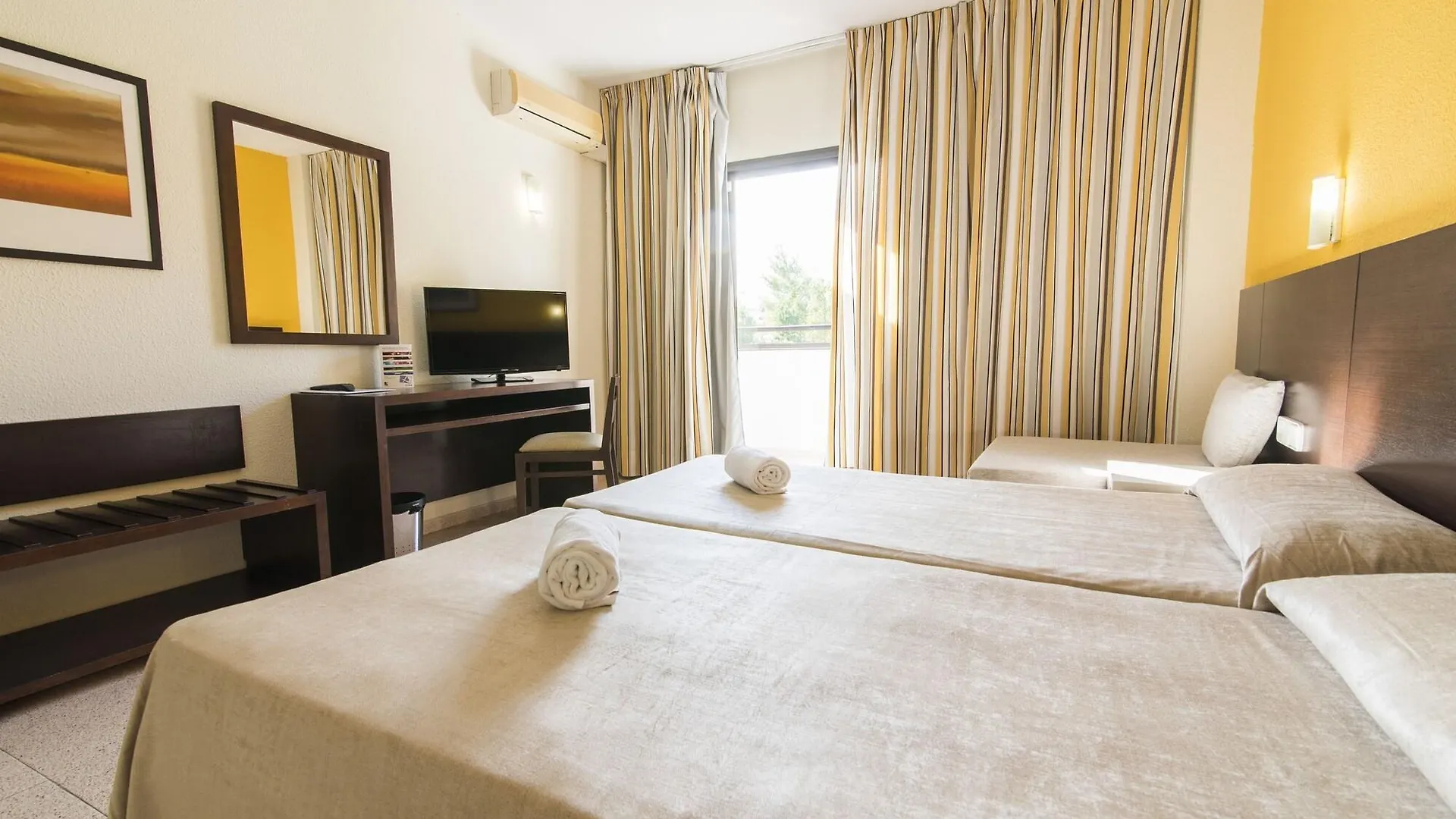 Hotel Azuline Hoteles Mar Amantis & II San Antonio