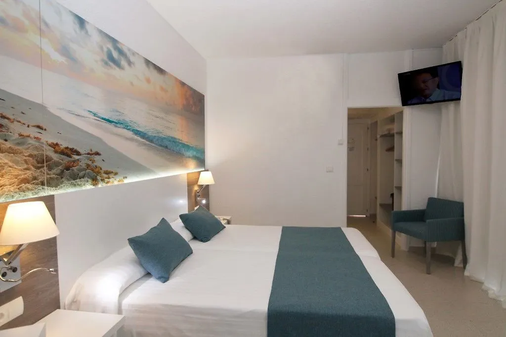 Azuline Hoteles Mar Amantis & II San Antonio  Hotel
