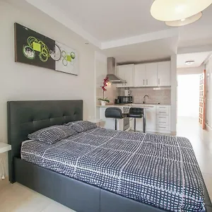 apartamentos-summerland.in-canary-islands.com/